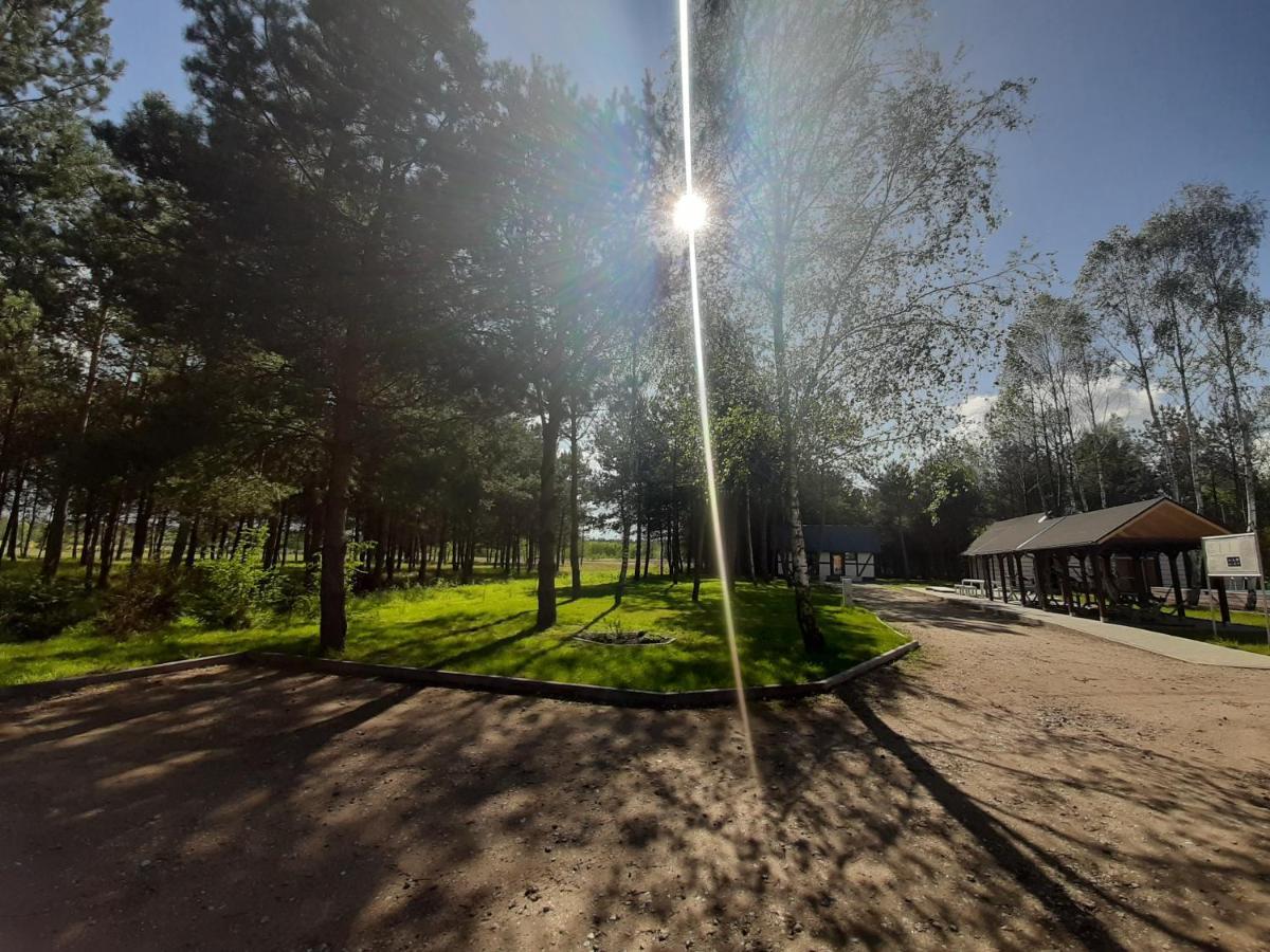 Отель Osrodek Wypoczynkowy Lubu Dubu Dankow Экстерьер фото